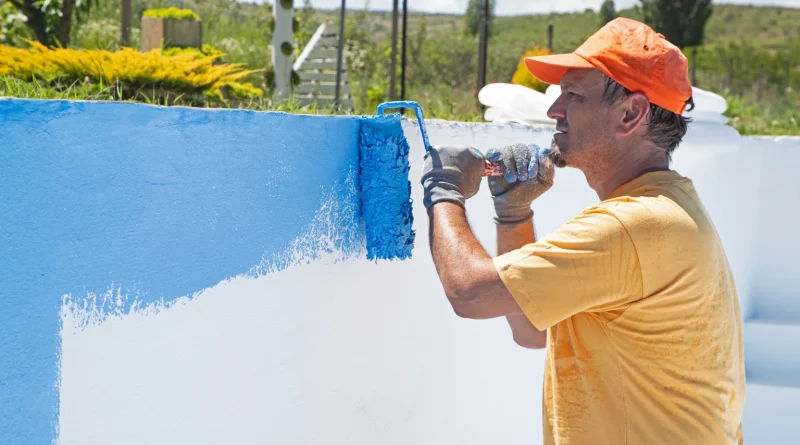 ¿Tu piscina pierde color o se descascara? Esta es la pintura que necesitas